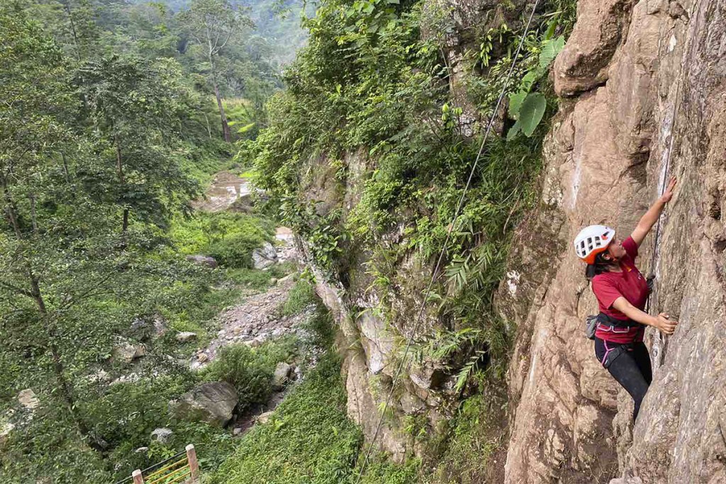 Work of making the climbing route in Ilam continues